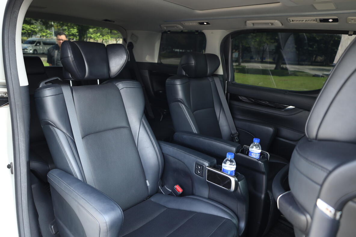 Toyota Vellfire / Alphard