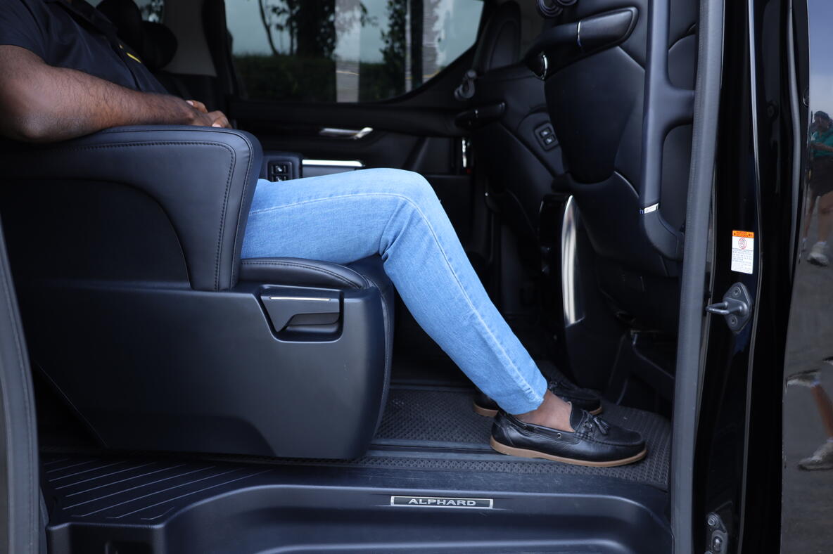 Toyota Vellfire / Alphard