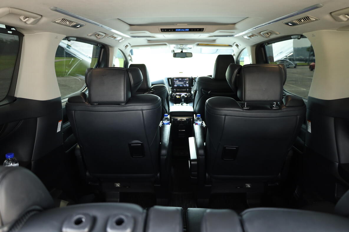 Toyota Vellfire / Alphard