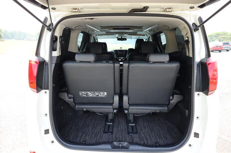 Toyota Vellfire / Alphard